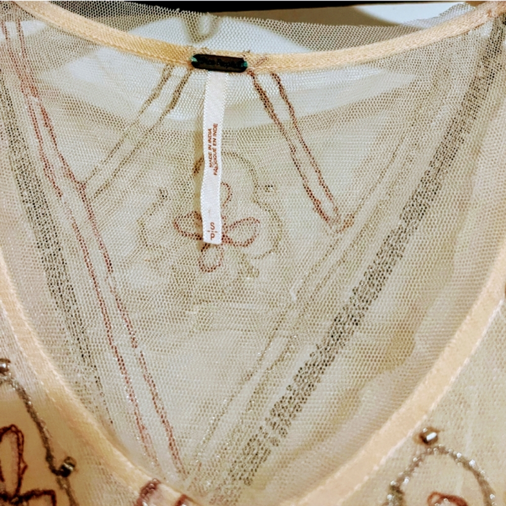 FREE PEOPLE: BLUSH & BEADED SHIRT - Picture 3 of 4